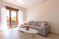 Serene Escape Near the Sea - Pool &Private Parking - Ferienwohnung Los Alcázares