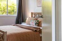 Beach and Track Side Delight in Middle Park - B&B Melbourne