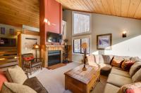 Lincoln Condo with Balcony and View Less Than 2 Mi to Loon Mtn - B&B
