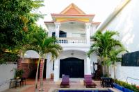 Bakheng Private Pool Villa 4-Bedroom - B&B