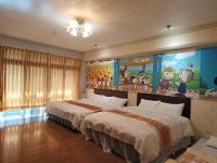 Superior Family Room