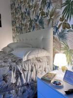 Dreibettzimmer mit Gartenblick