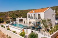 Luxury Villa Sea La Vie with Pool Near Sibenik - B&B Jarebinjak