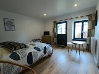 Chambre indépendante rénovée, à 2 pas de la plage - Ferienwohnung Savonnières