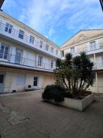 Grand Studio Mezzanine au calme dans l'hypercentre - B&B
