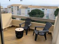 Sol-y-Days Floralies, grand duplex 6 personnes proche des plages - Chambres d'hôtes Le Grau-du-Roi
