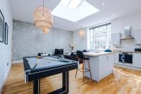Stylish Modern Retreat in Central York -Pool Table - Chambres d’hôtes York