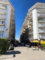 Vista Mare, Centrale - CENTRO COMMERCIALE - Ferienwohnung Lido di Jesolo