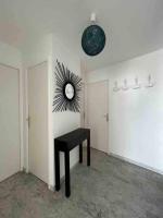 Appartement 4 Pièces, Vue Mer, Piscine et Parking privé - B&B