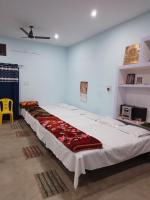 Awadh Nikunj Homestay - B&B