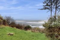 Spectacular Seaside Surf-View Home - Bed and Breakfast Seaside