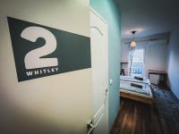 Standard Twin Room with Private Bathroom