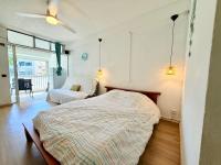 Studio mit Gartenblick