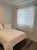 Amazing Hollywood Apartment FREE Parking & WiFi - B&B Los Angeles