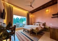 King Room with Garden View