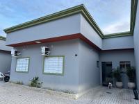 Casa 2 quartos, completa, com churrasqueira e garagem - Villa Bella - B&B Nova Mutum