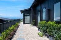 Heated Pool Gym Sauna Hot Tub - B&B Taupo