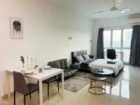 Galleria Grey Vibe Studio Wi-Fi Cozy - B&B Seri Kembangan