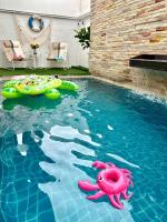Phirom2 pool villa pattaya - Bed and Breakfast