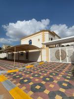 International Abu-Dhabi Hostel Villa - B&B