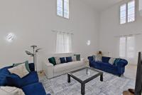 Family house for 14 - Disneyland Paris - Chambres d'hôtes Magny-le-Hongre