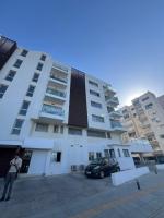 Seaview City Retreat - Bed and Breakfast Larnaca