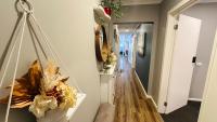 Stylish Small Ocean Homestay Near Deer Park Train Station - B&B Deer Park
