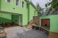 Villa Kika, a new, modern and romantic villa with a pool - Bed and Breakfast Krapan