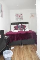 Triple Room with Shared Bathroom