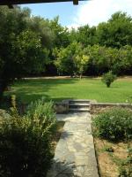 Apartment with Garden View
