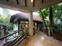 Treehouse Loft in Prime Location - B&B Playa del Carmen