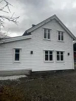 Grandma`s house - Bed and Breakfast Flåm
