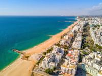 Bright & Stylish 2bedflat 5min Walk to beach in Quarteira Vilamoura - Chambres d'hôtes Quarteira