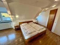 Dein 4-Zimmer Zuhause in Hürth bei Köln - Chambres d'hôtes Hürth