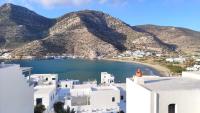Family House , Amazing Sea View - B&B Kamárai