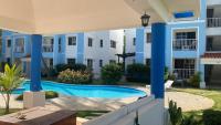 Beach and pool life - B&B