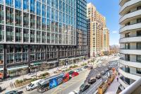 Comfortable Apartment with Top Amenities - B&B Arlington