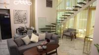 Relaxing 2BR Retreat in Masdar City - Free Parking & Near Masdar Park - B&B