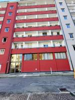 New Pop Art Suit with parking - B&B Milano
