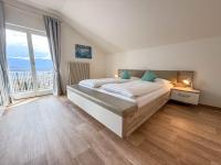 Double Room with Lake View