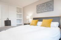 Beach View - Stylish Stay, Estuary Views & Luxury Spa Access - Chambres d'hôtes Salcombe