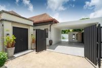 Balinese Villa Martin, 3BR, Private Pool, Rawai - Chambres d’hôtes