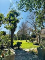 Agapanthus garden cottage - Bed and Breakfast Grabouw
