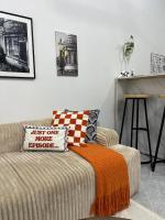 Lily one bedroom apartment with Island kitchen - B&B Dar es Salaam