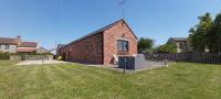 Middle Huntingford Barns and Lodge - Chambres d’hôtes
