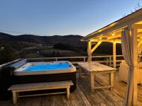 Koperkowy Raj Beskid Wyspowy Domek Małopolska Jacuzzi Playroom - Bed and Breakfast Laskowa