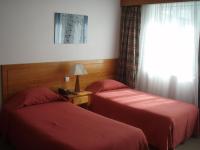 Hotel Residencial Ermida dos Remédios - B&B Praia da Vitória