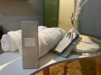 Modern Home in Pampanga with Parking - near SM Clark & Clark International Airport - B&B Angeles City