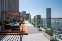 New 1BR in Creek Island with Balcony Pool and Gym - Chambres d'hôtes Dubaï