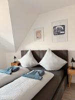 Ferienwohnung KÖÖK Heimathafen - Modern, Balkon, Strandnah - B&B Neuharlingersiel